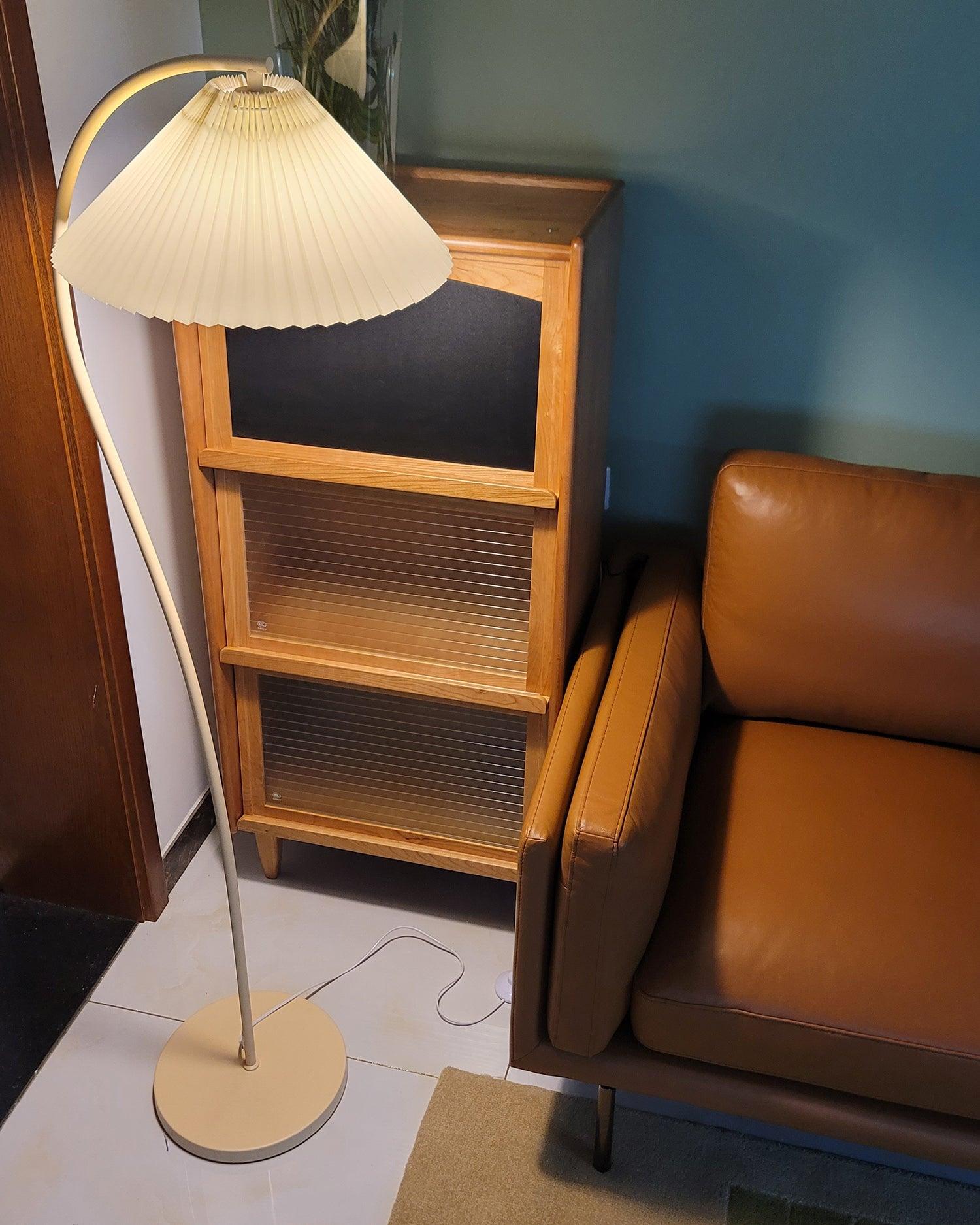 Arelino Floor Lamp