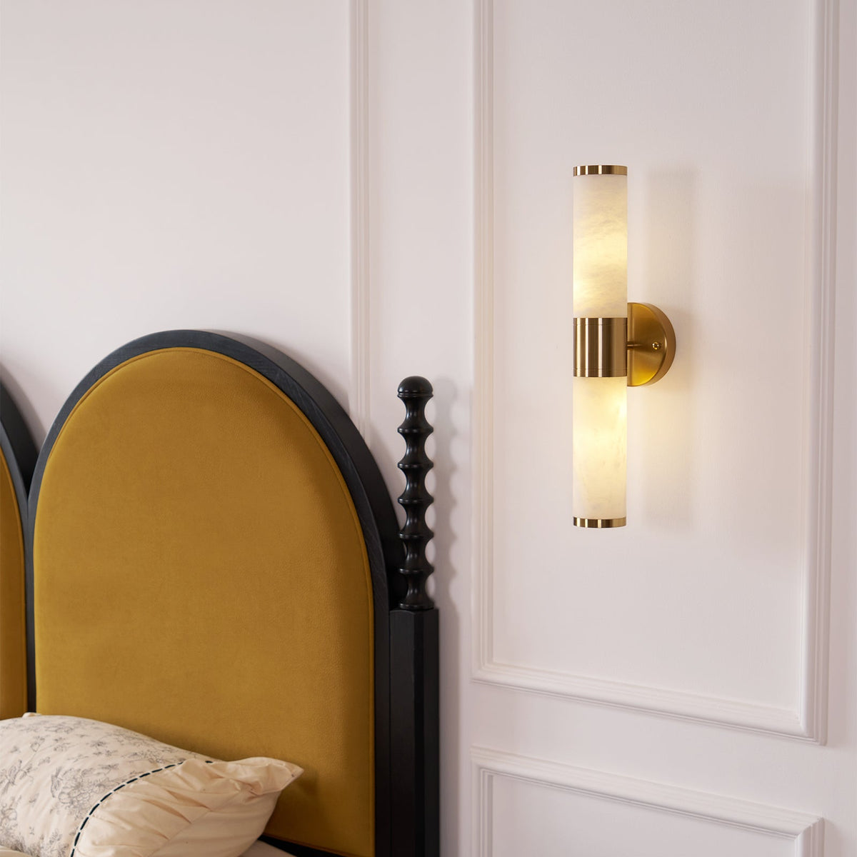 Lampatron Alabaster Wall Lamp – detail 3