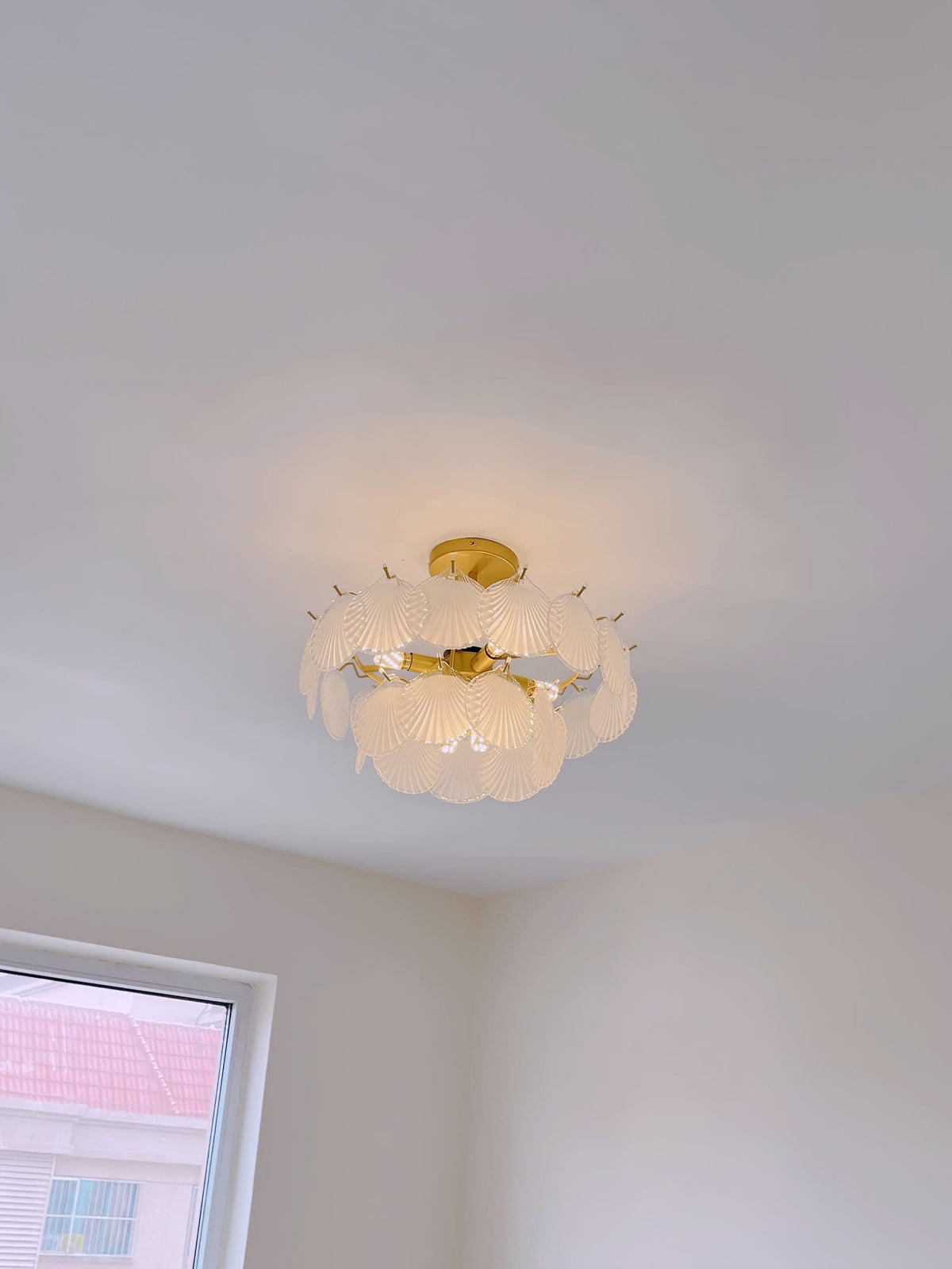 Shell Glass Chandelier – detail 24
