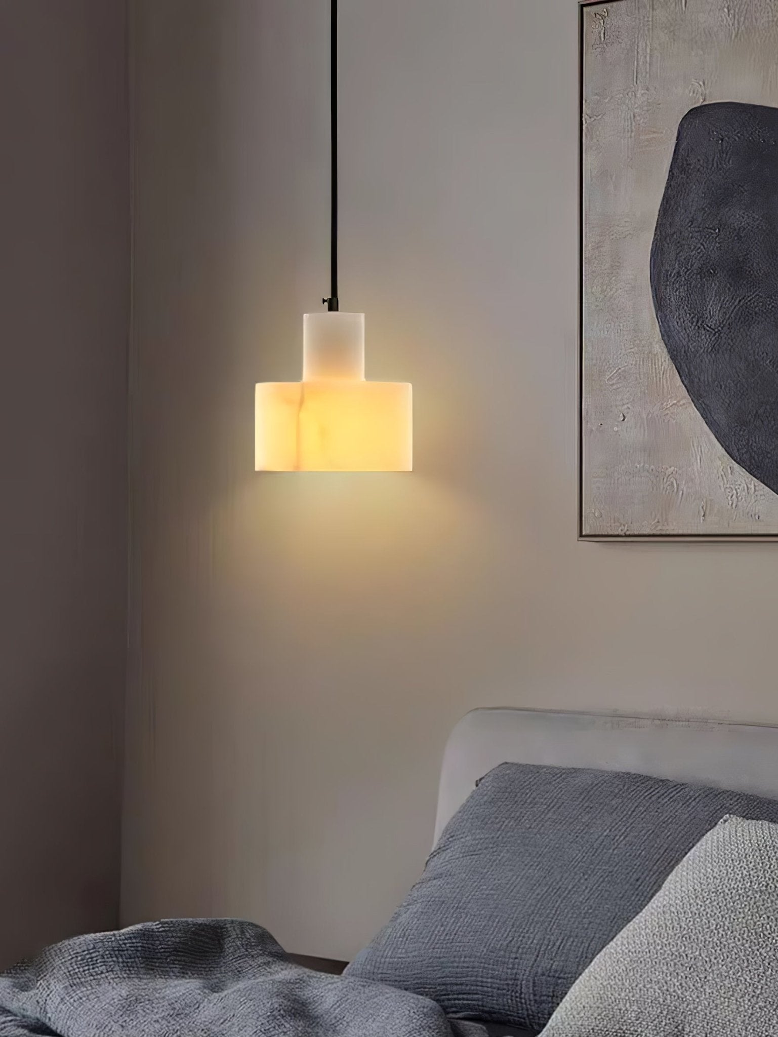 Parelia Pendant Light