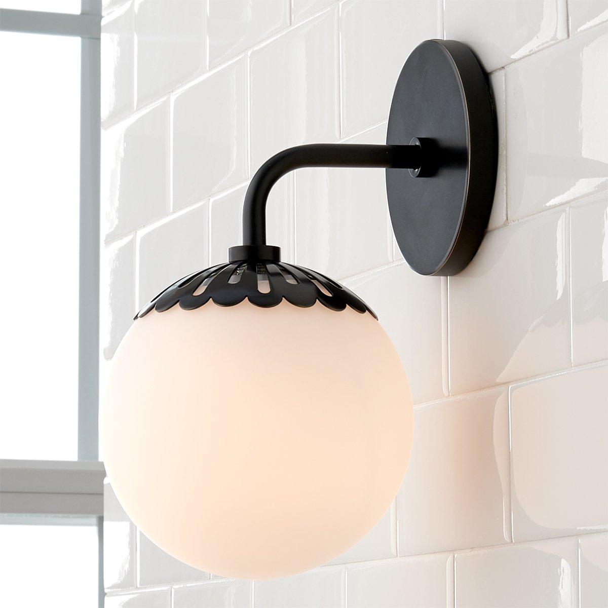 Quini Globe Wall Light