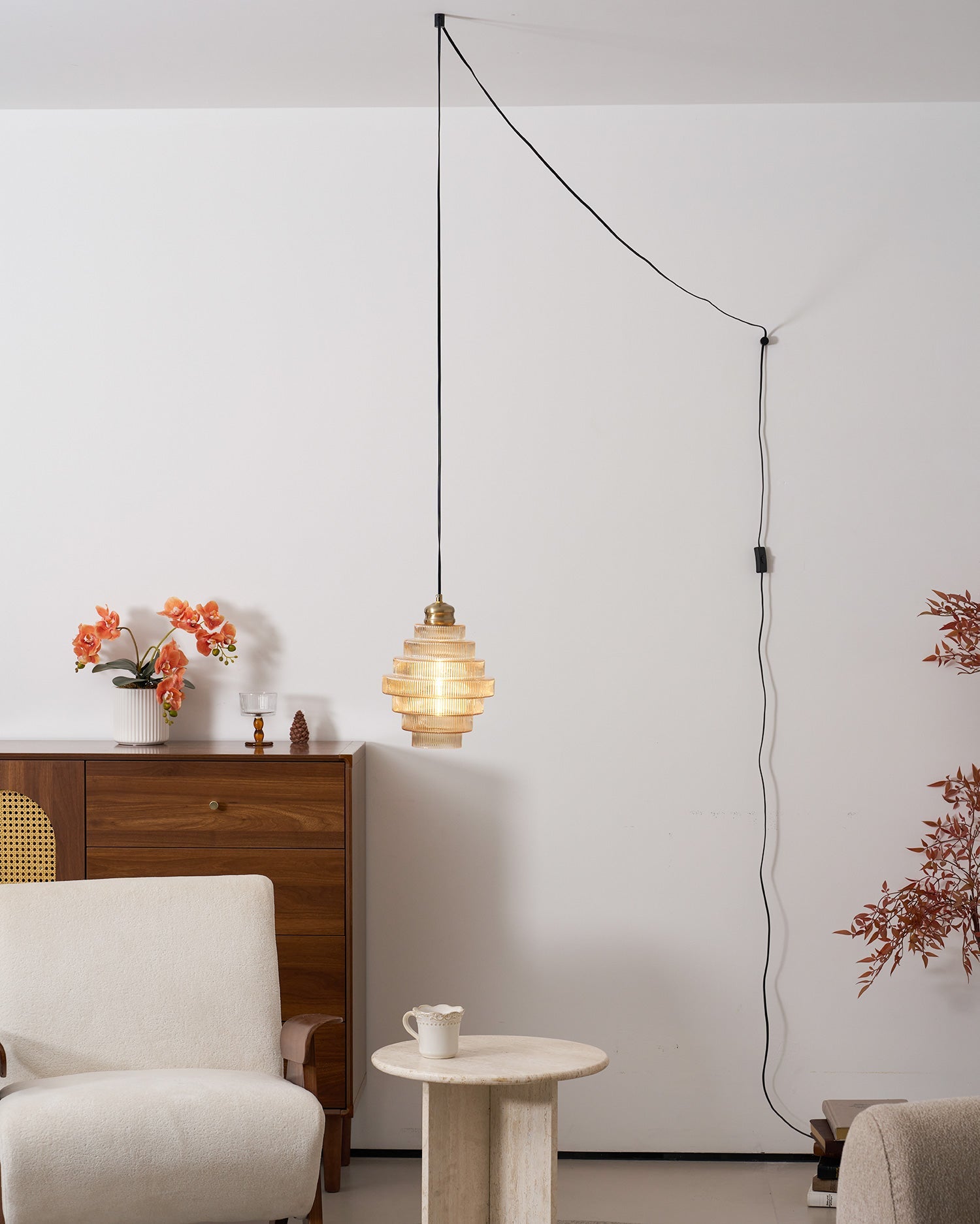 Wiolan Ribbed Pendant Light