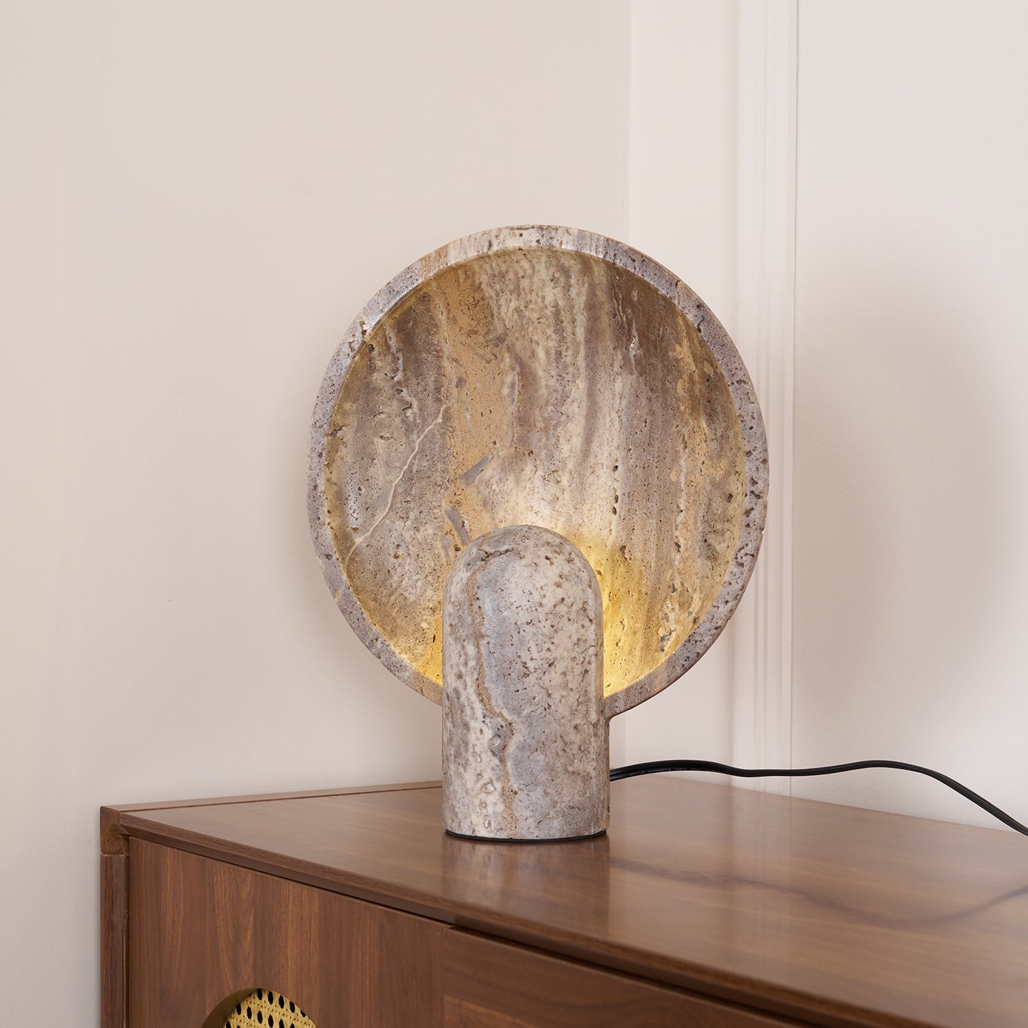 Arunes Table Lamp
