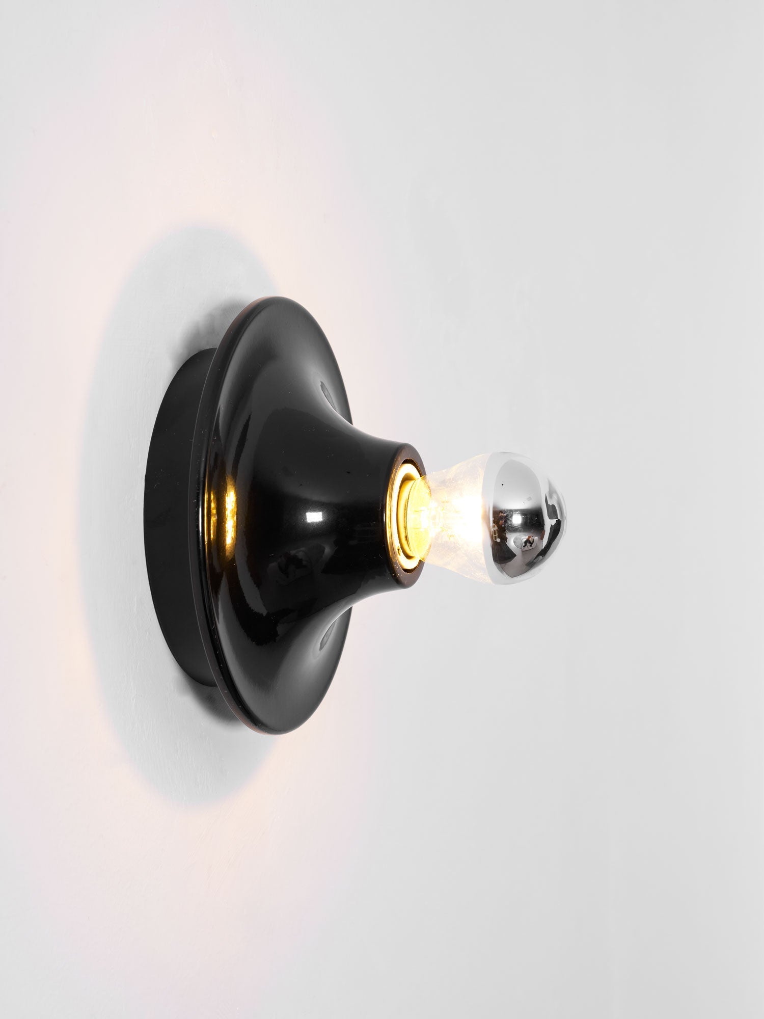 Taliton Wall Light