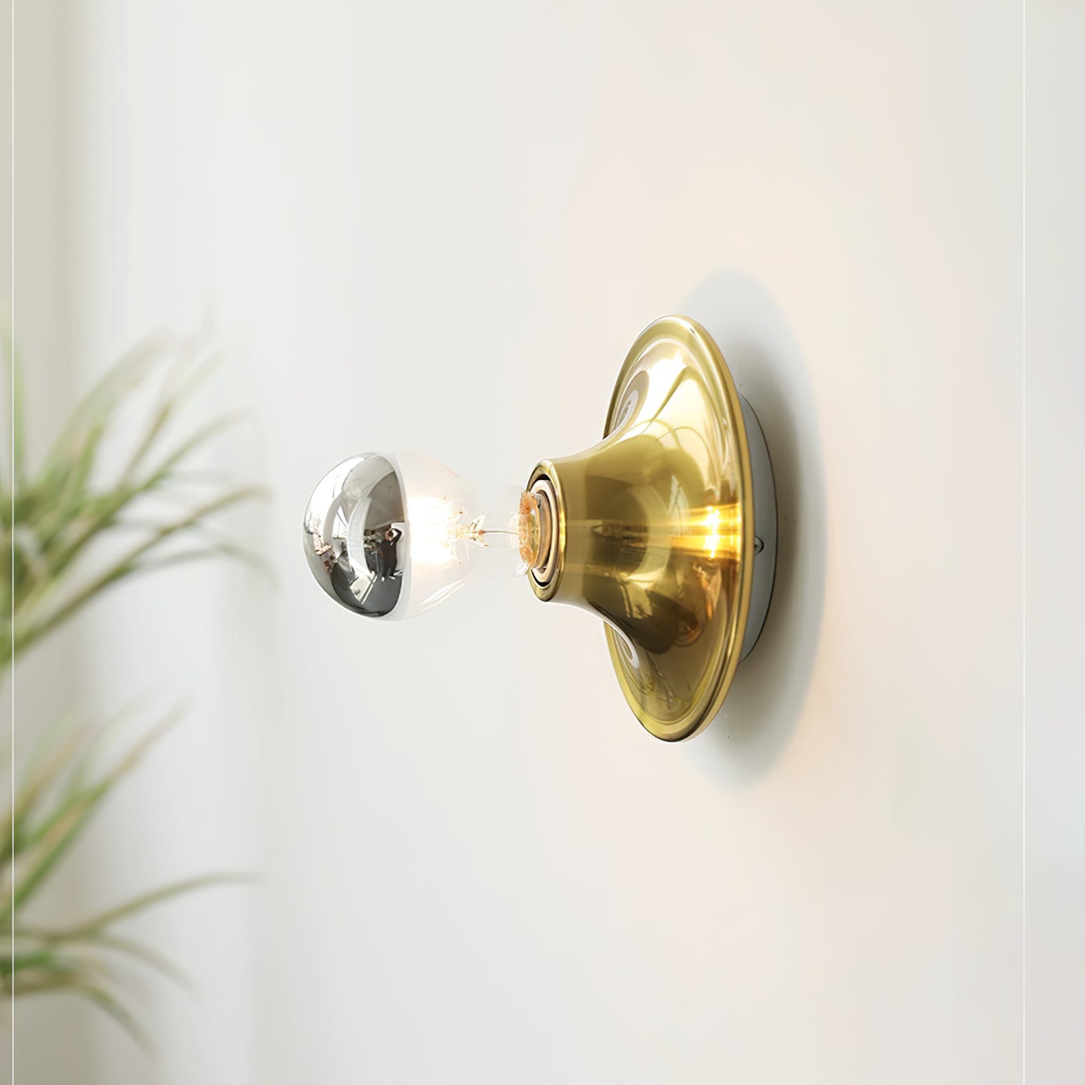 Taliton Wall Light