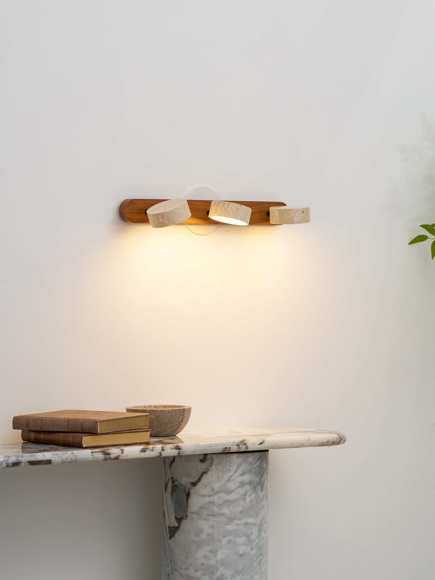 Valesco Travertine Wall Light