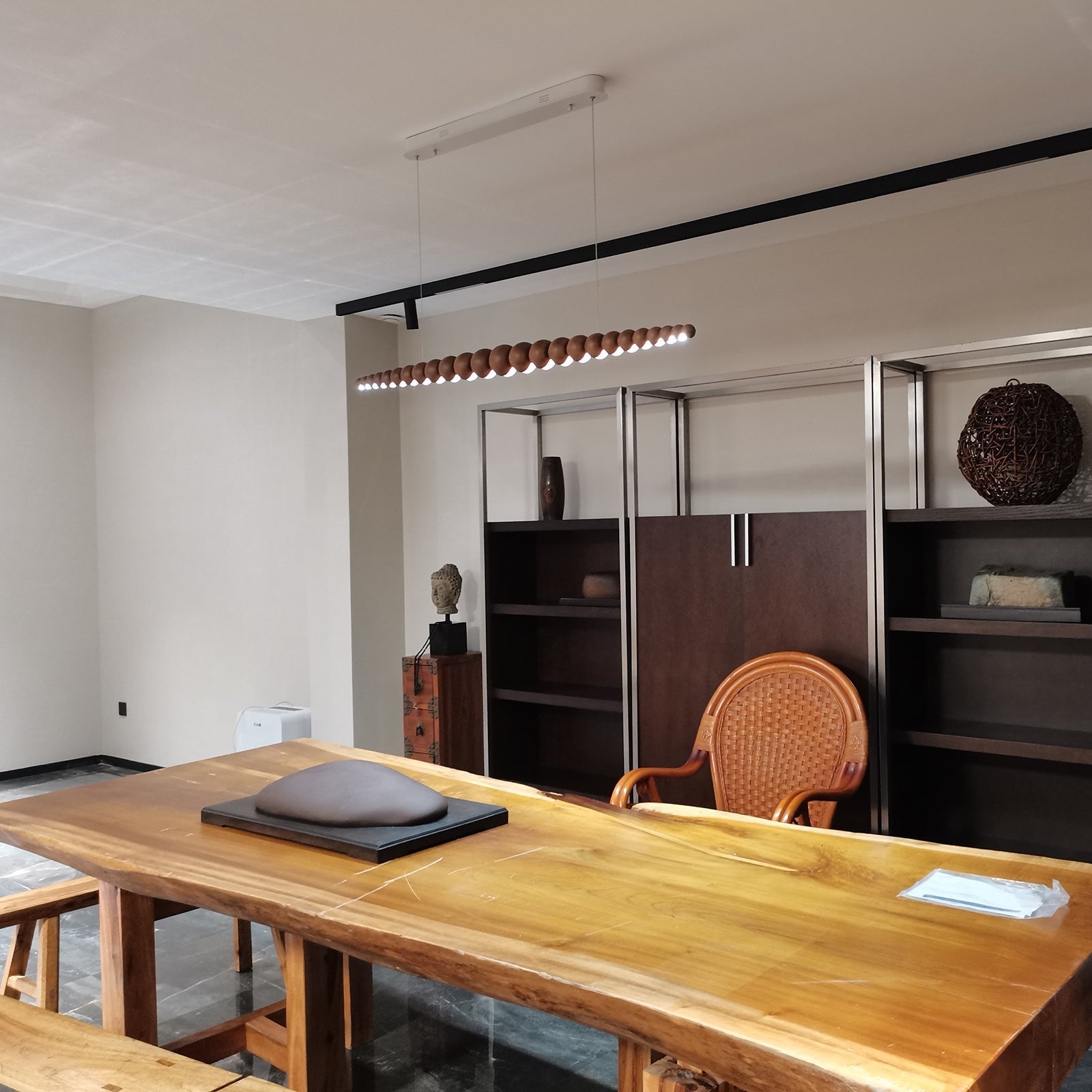 Poletty Pendant Light