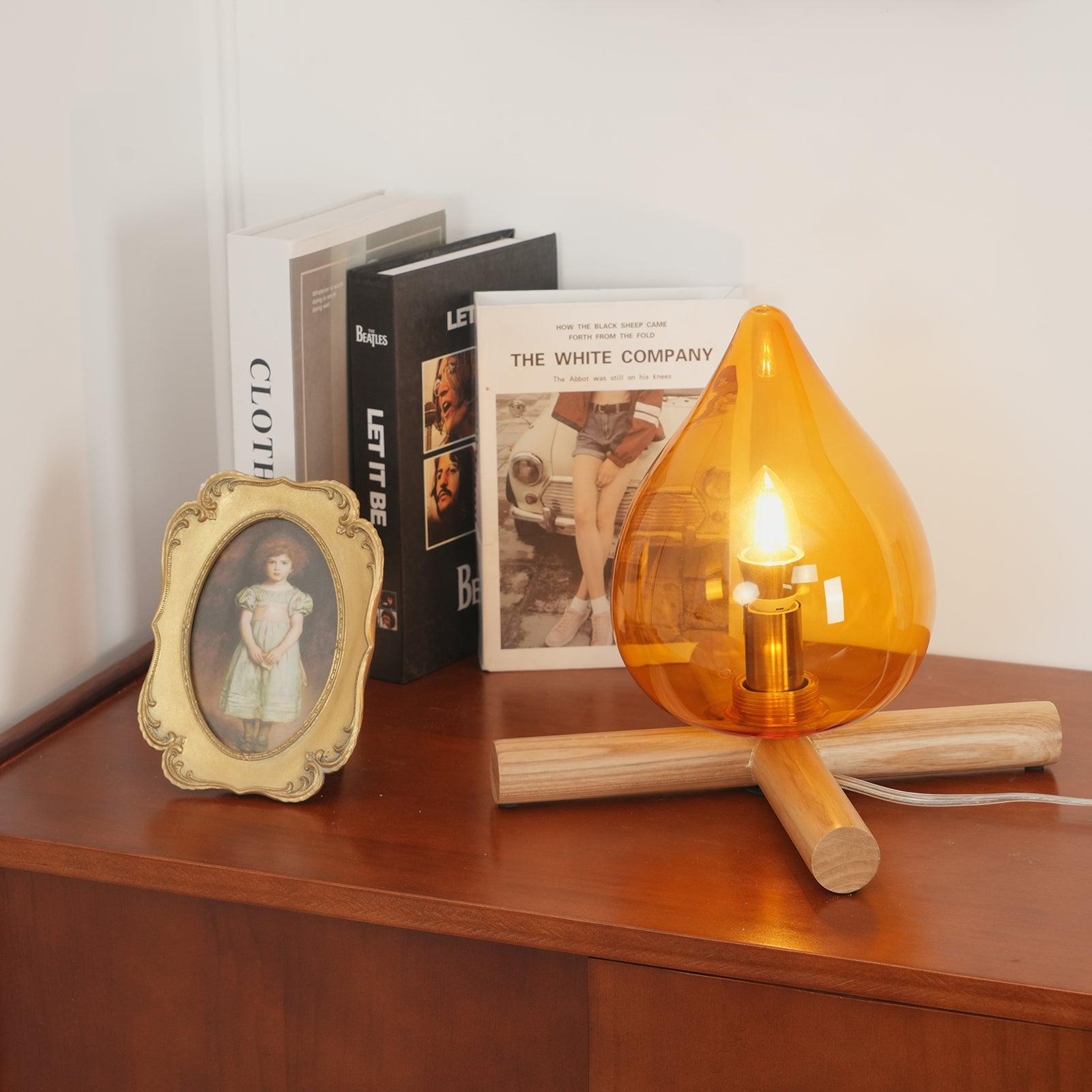 Bellin Wood Fire Table Lamp