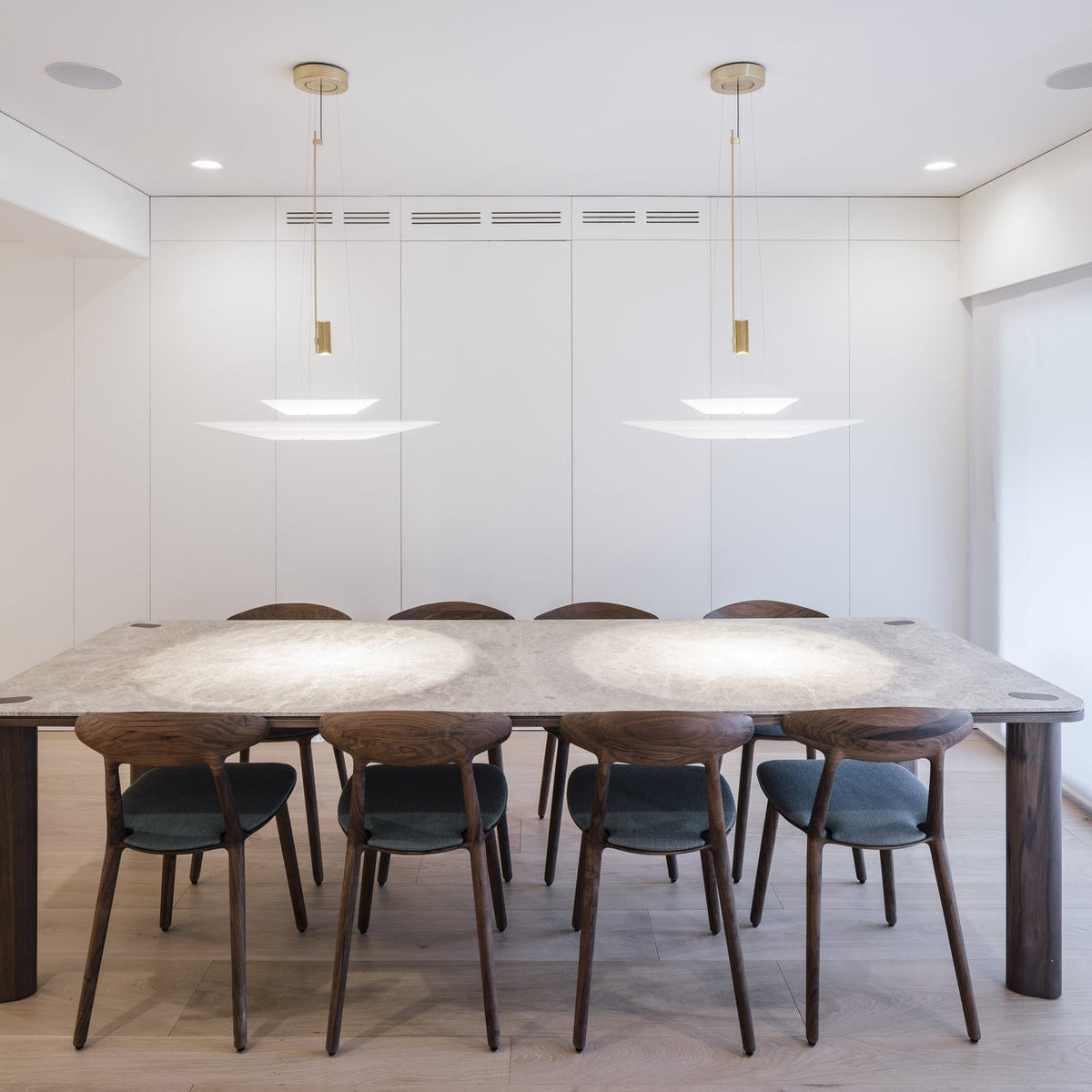 Jorveno Sculptural Pendant Light