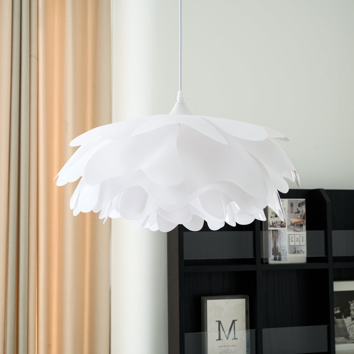 Flower Shaped White Pendant Lamp – detail 3