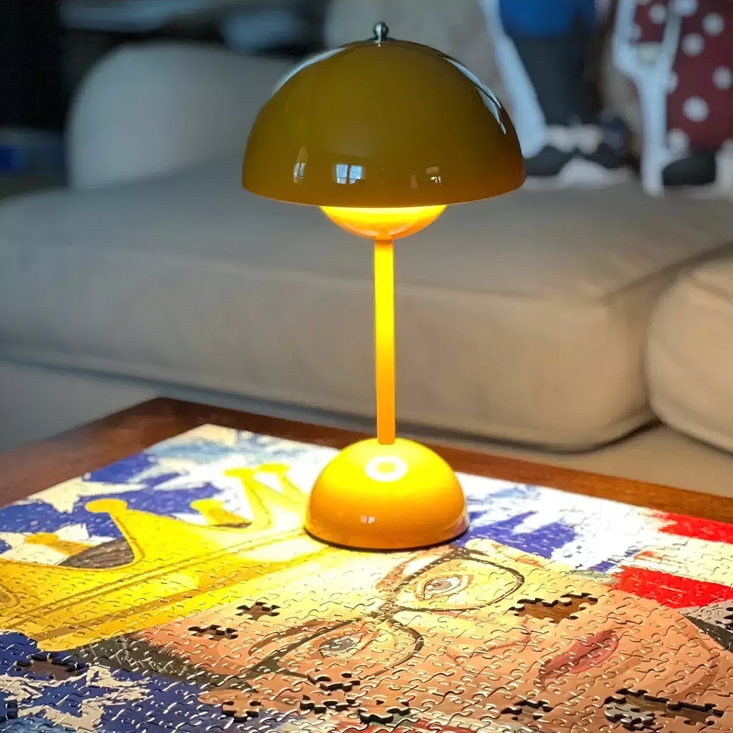 Elenva Outdoor Table Lamp