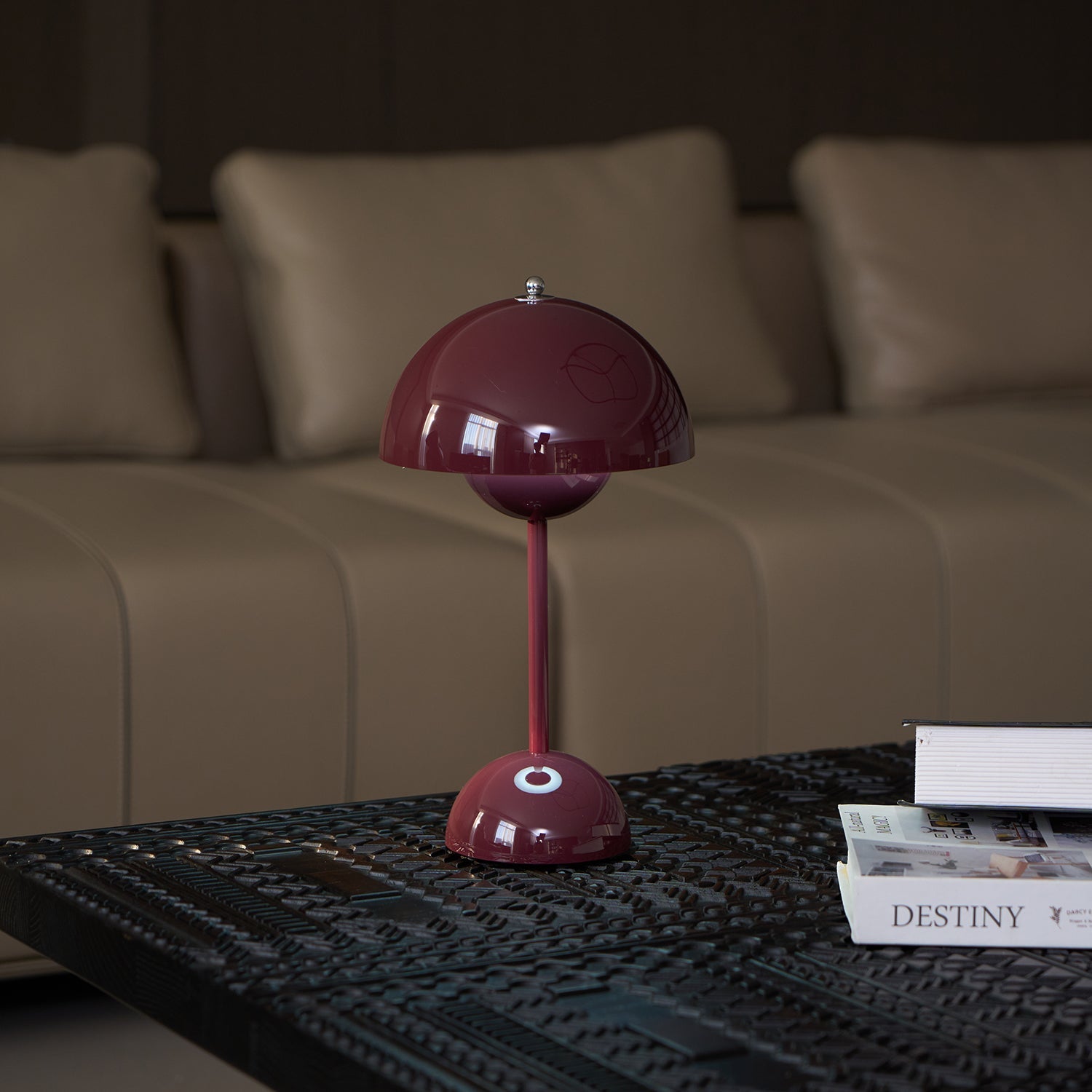 Elenva Outdoor Table Lamp