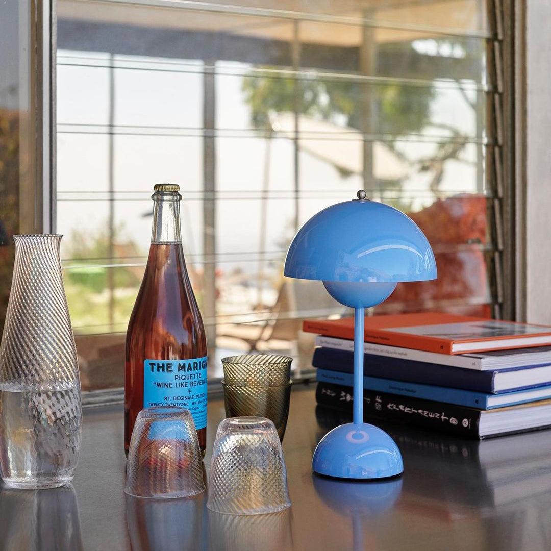 Elenva Outdoor Table Lamp