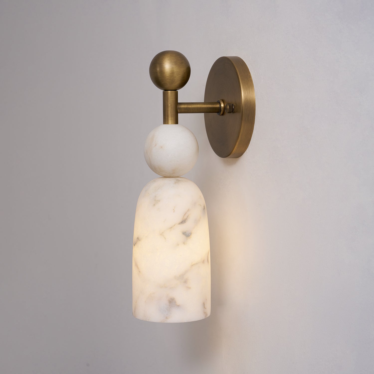 Belval Wall Light