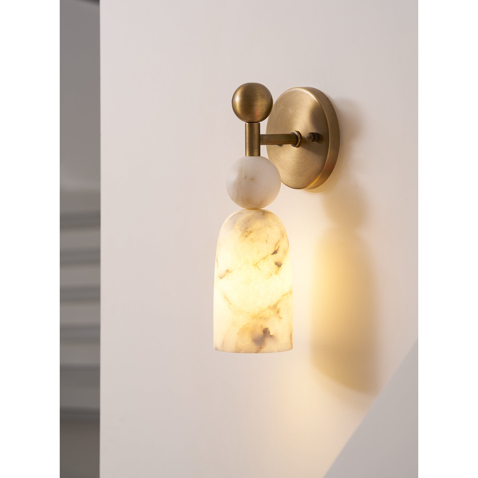 Belval Wall Light