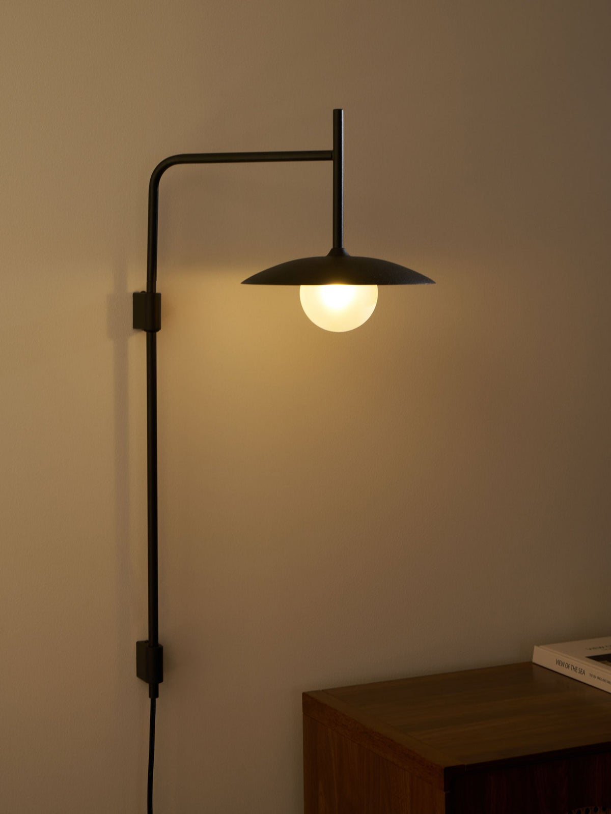 Gea Swing Arm Plug - in Wall Lamp - Vakkerlight