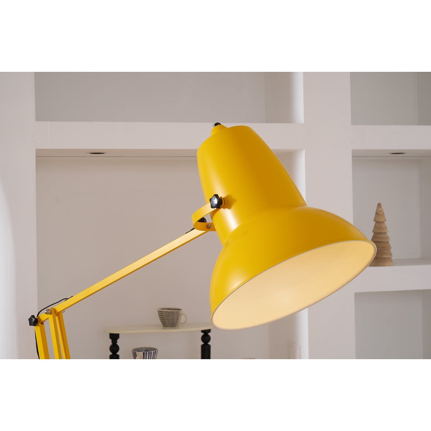 Jorlanel Articulated Floor Lamp