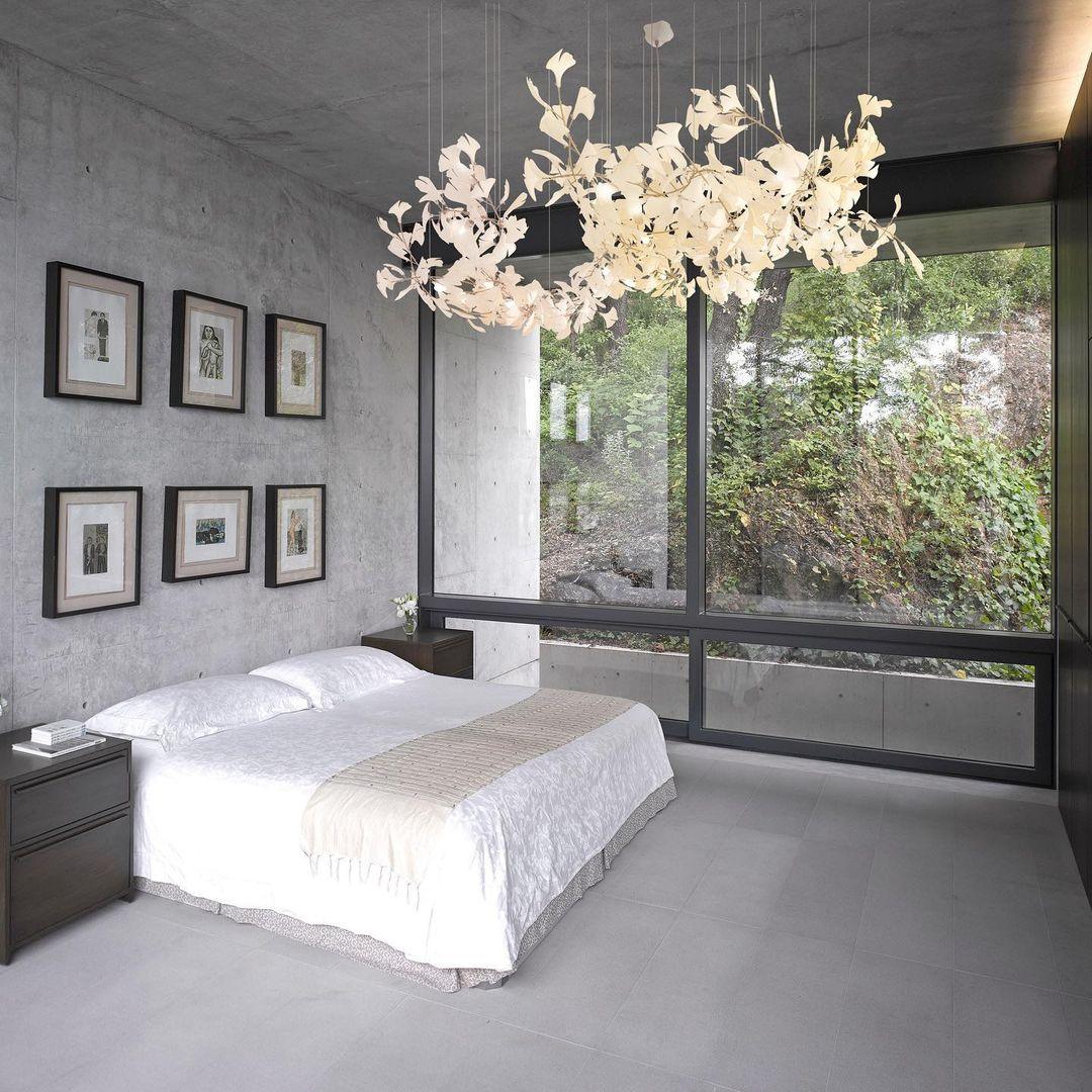 Paxor Chandelier