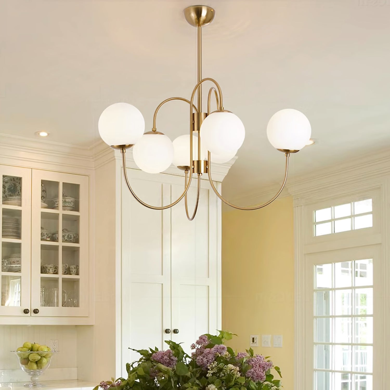 Jornoen Globe Chandelier