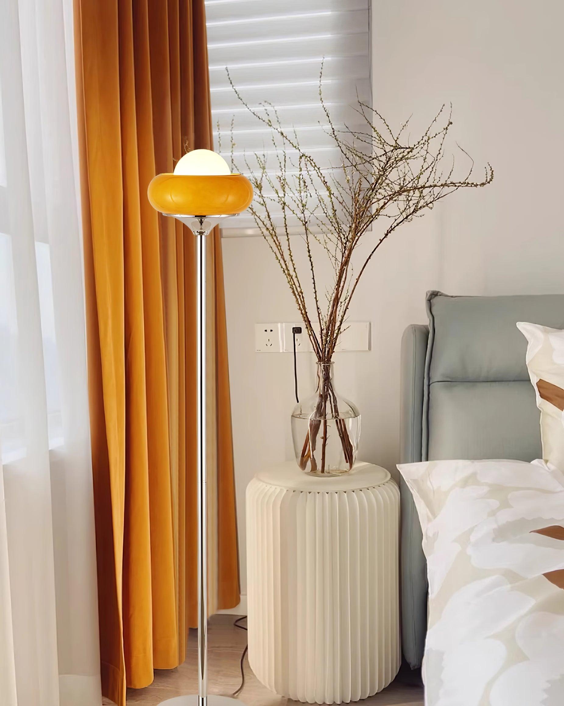 Nolla Globe Floor Lamp