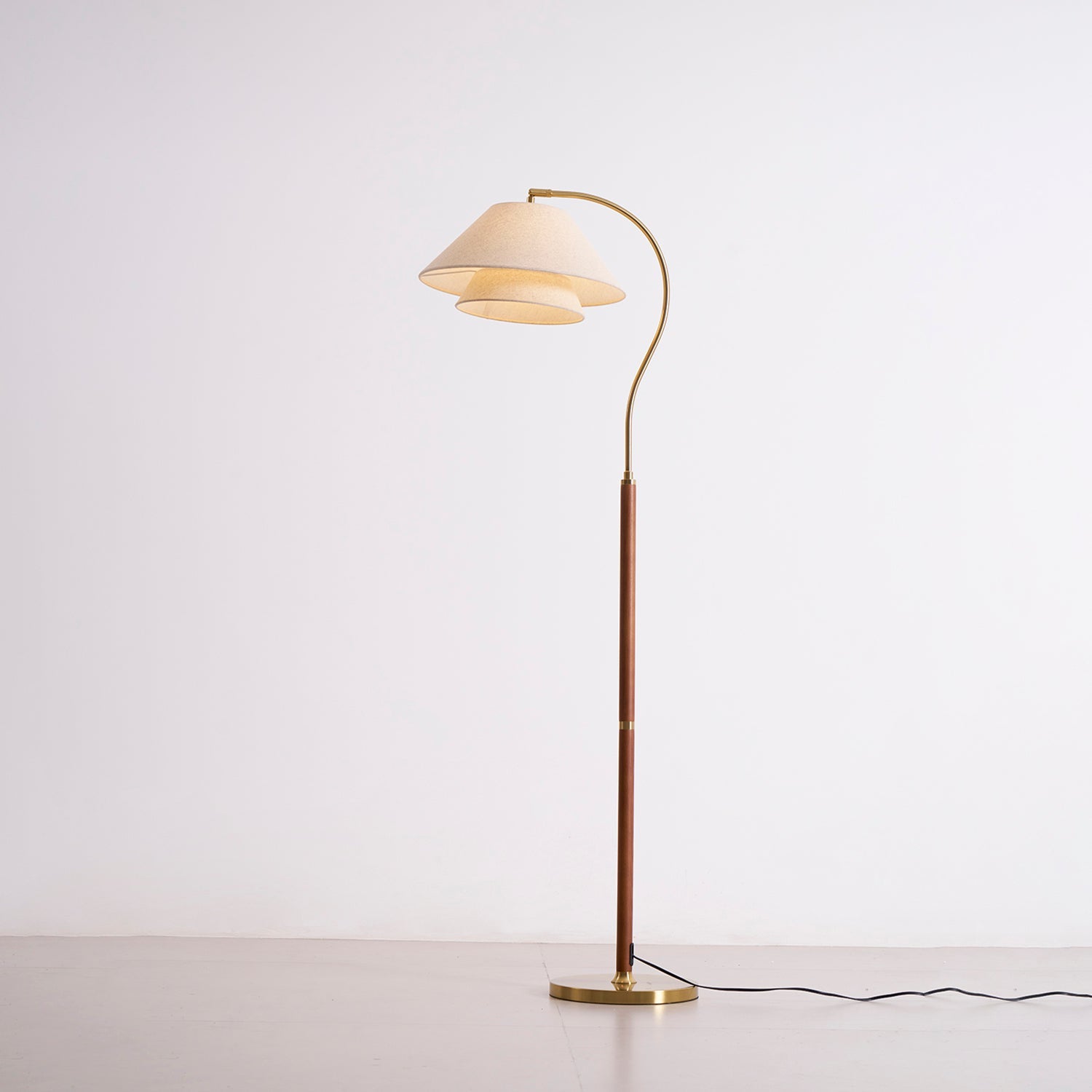 Okave Floor Lamp