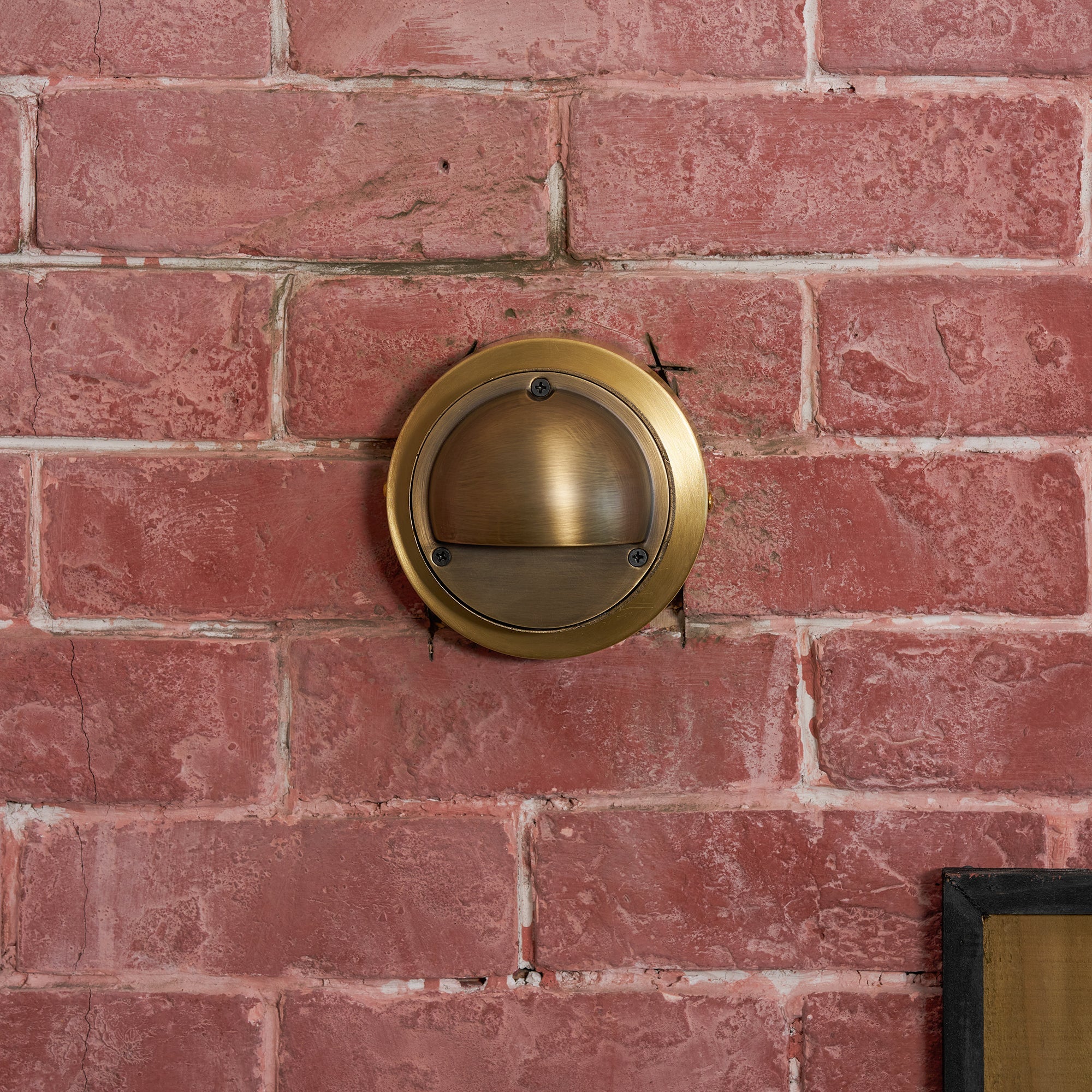 Fennis Outdoor Wall Light