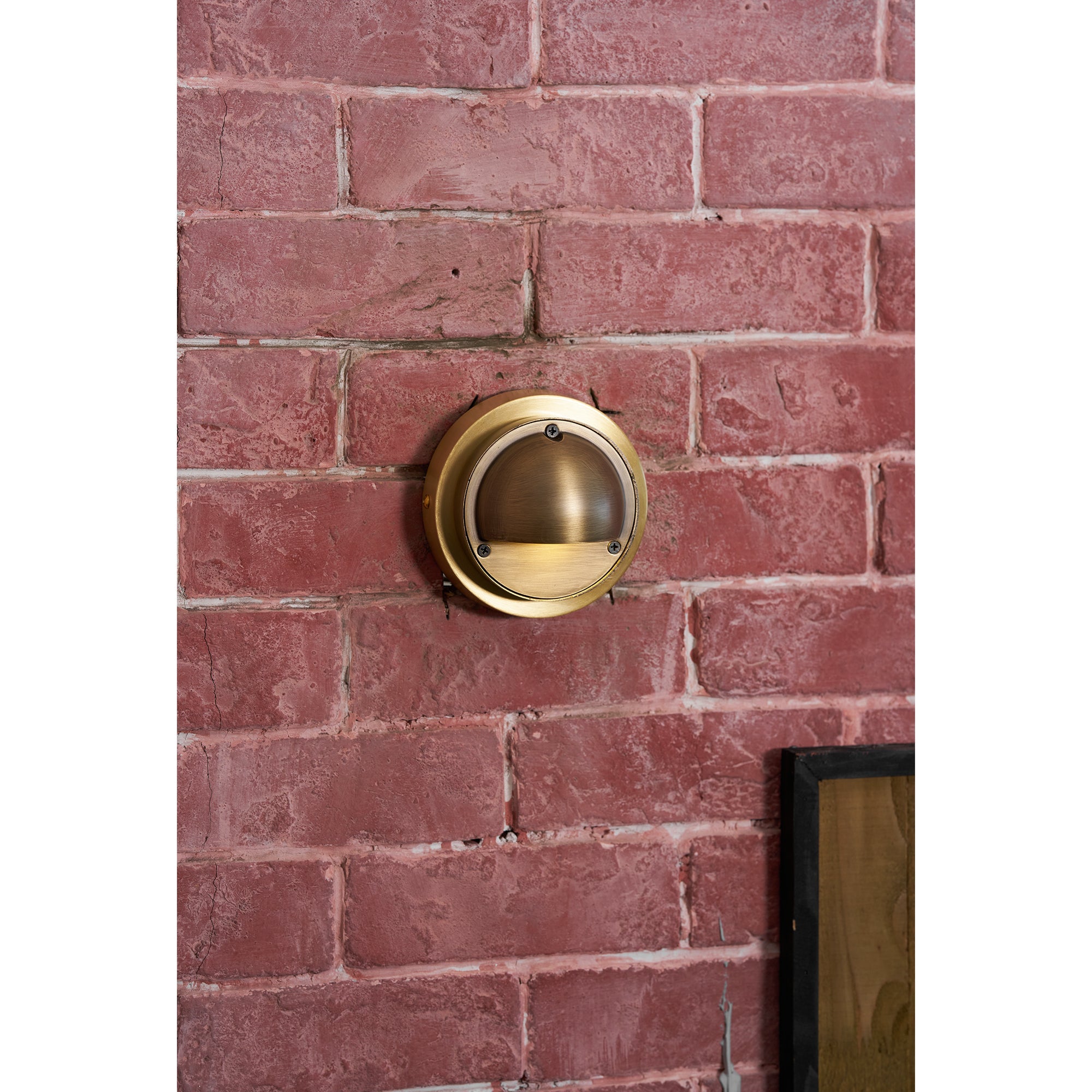 Fennis Outdoor Wall Light