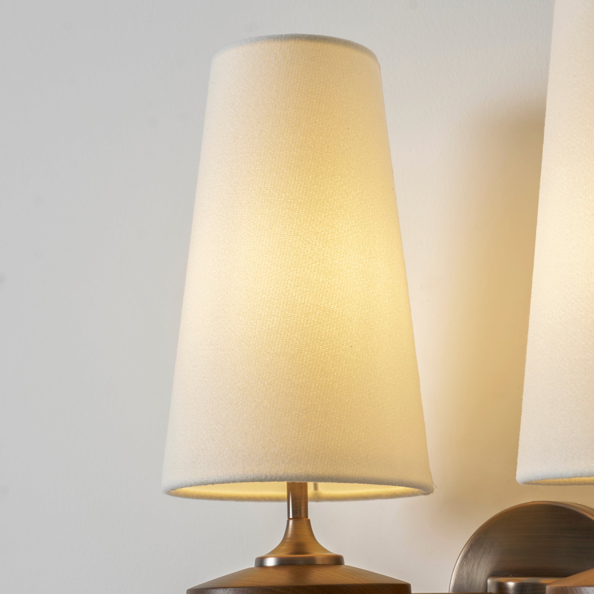 Valevale Cone Wall Light