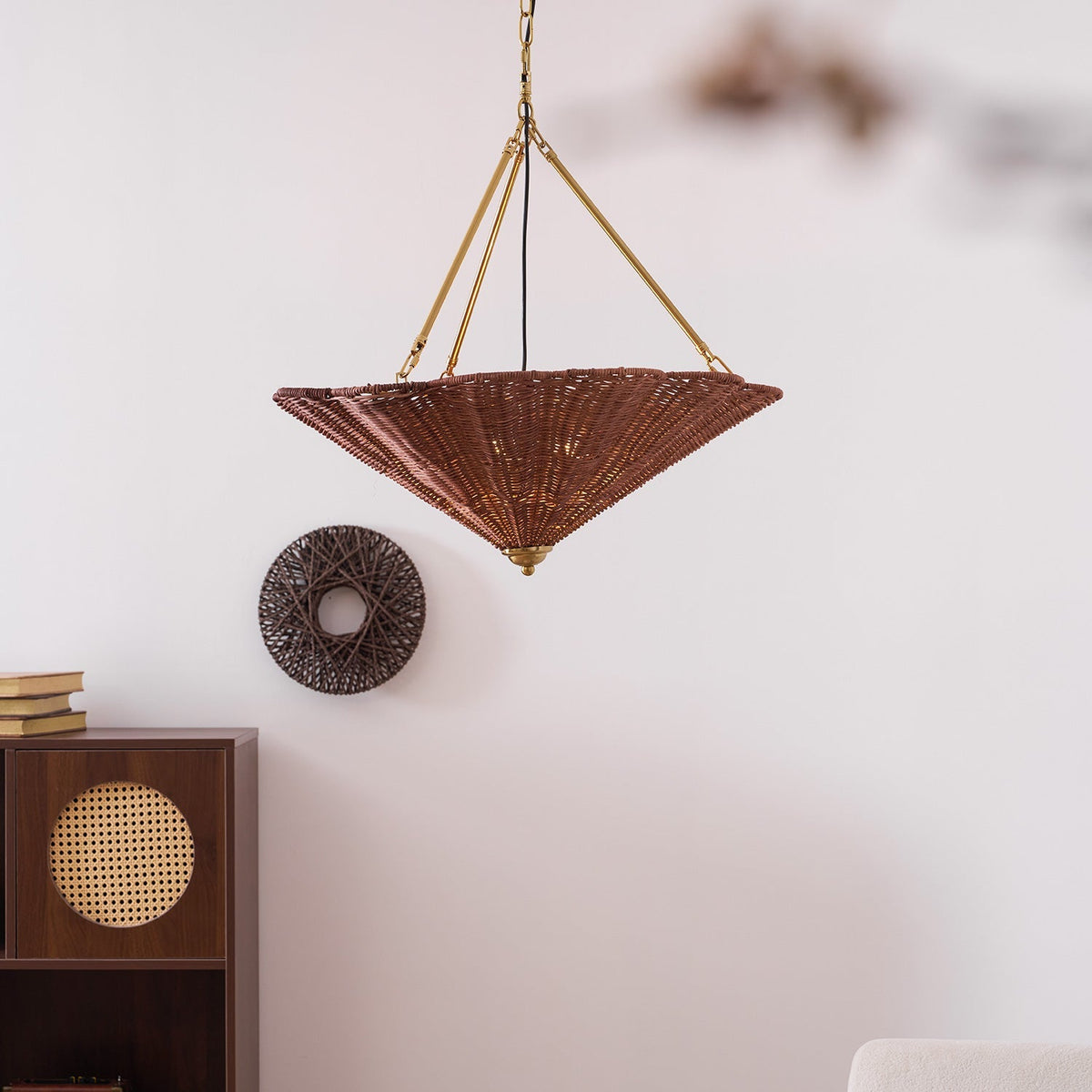 Wilovaer Sculptural Chandelier