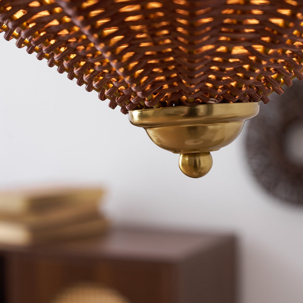 Wilovaer Sculptural Chandelier