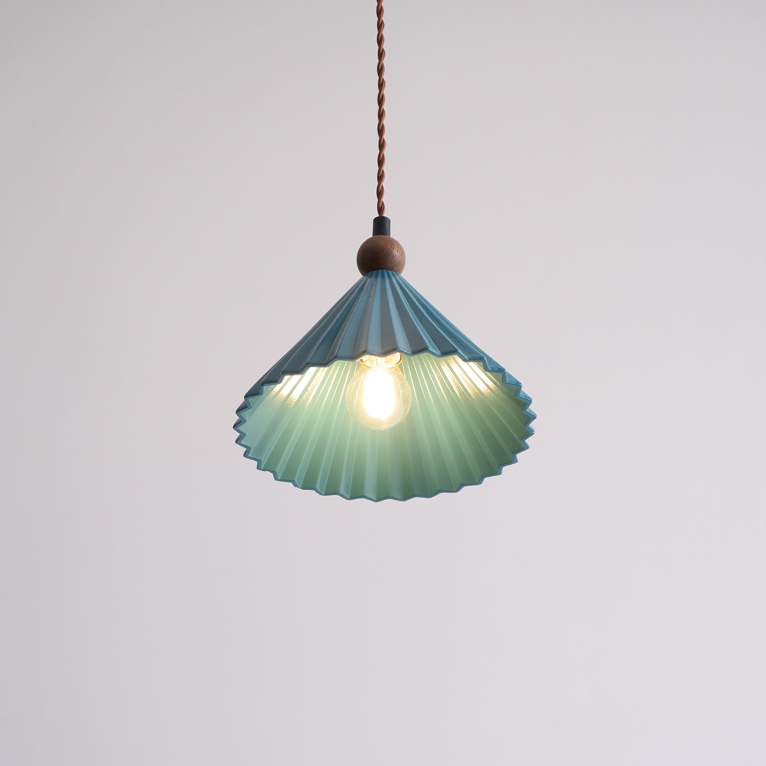 Solka Pendant Light
