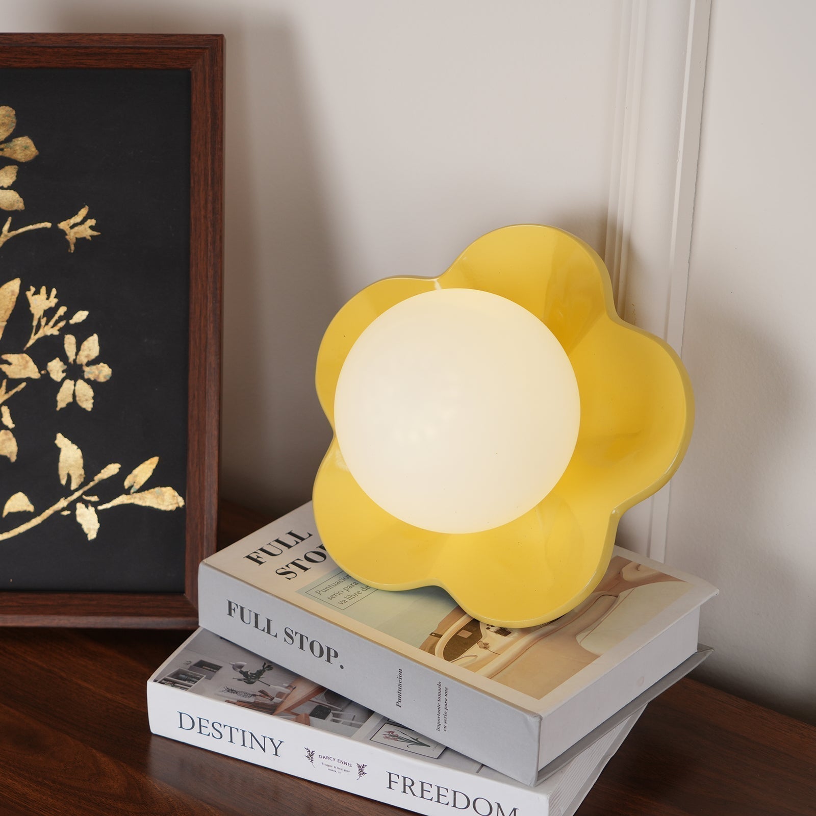 Marmar Flower Wall Light