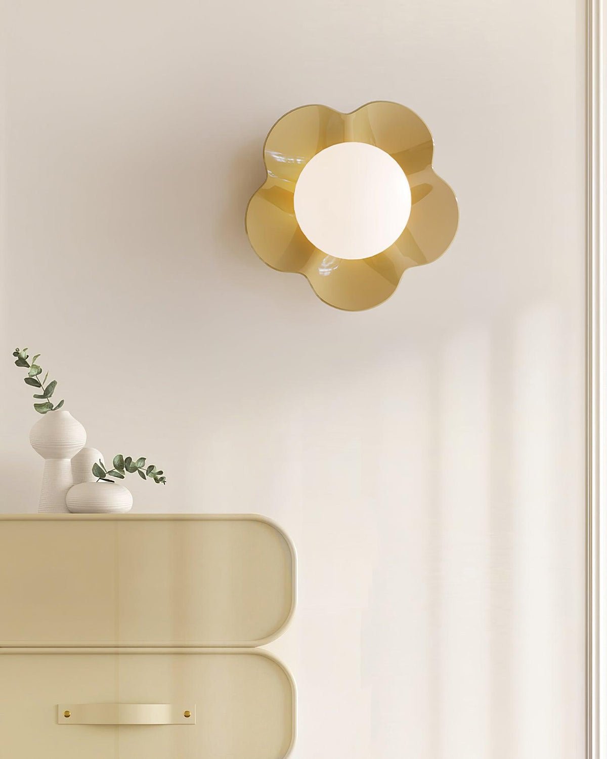 Marmar Flower Wall Light