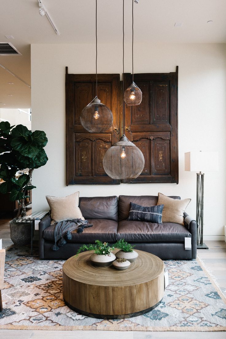 Kelko Globe Pendant Light