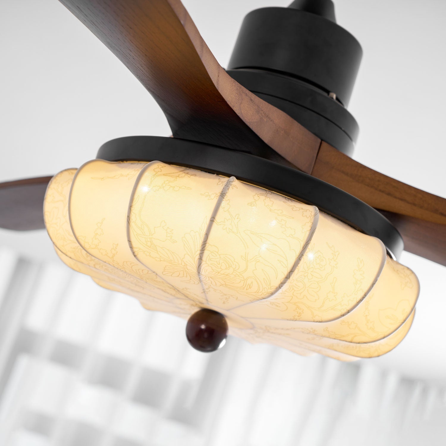 Leero Ceiling Fan Light