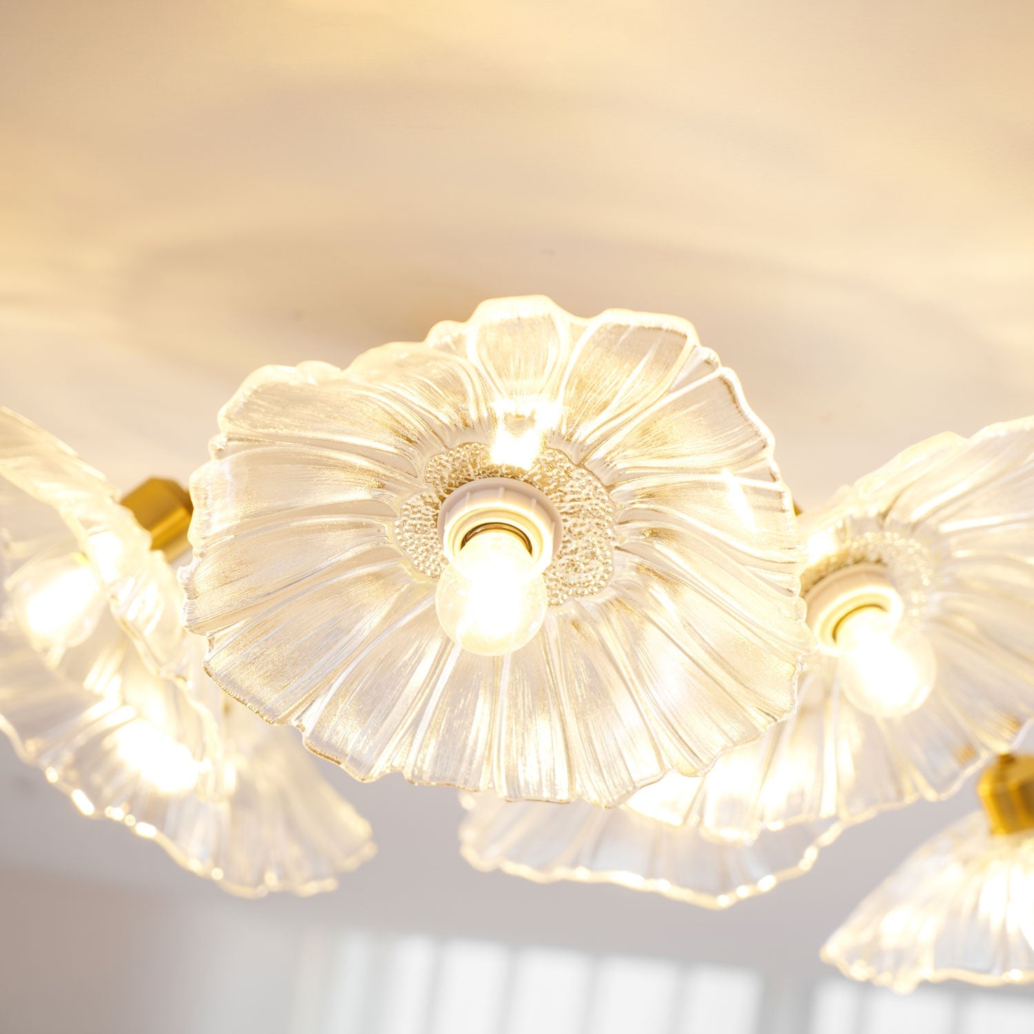 Jorcor Leaf Ceiling Light