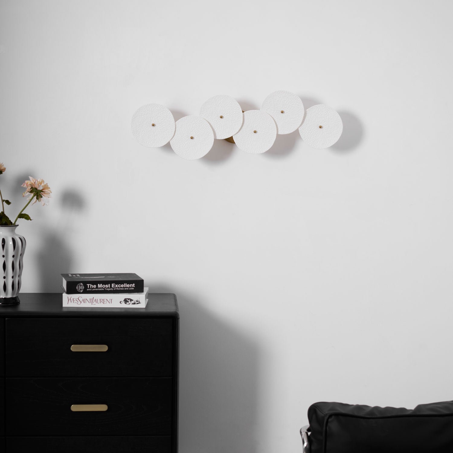 Joray Lotus Wall Light