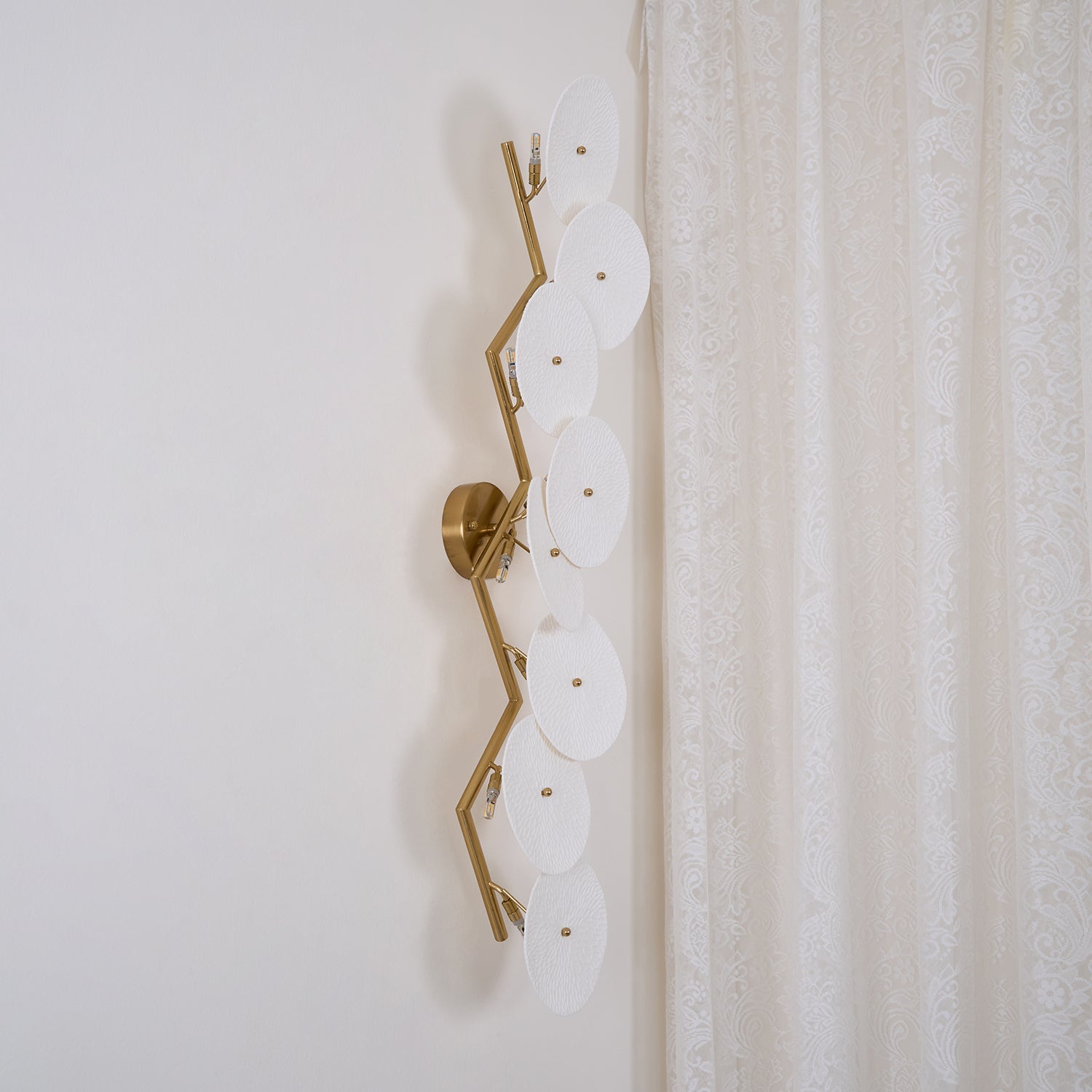 Joray Lotus Wall Light