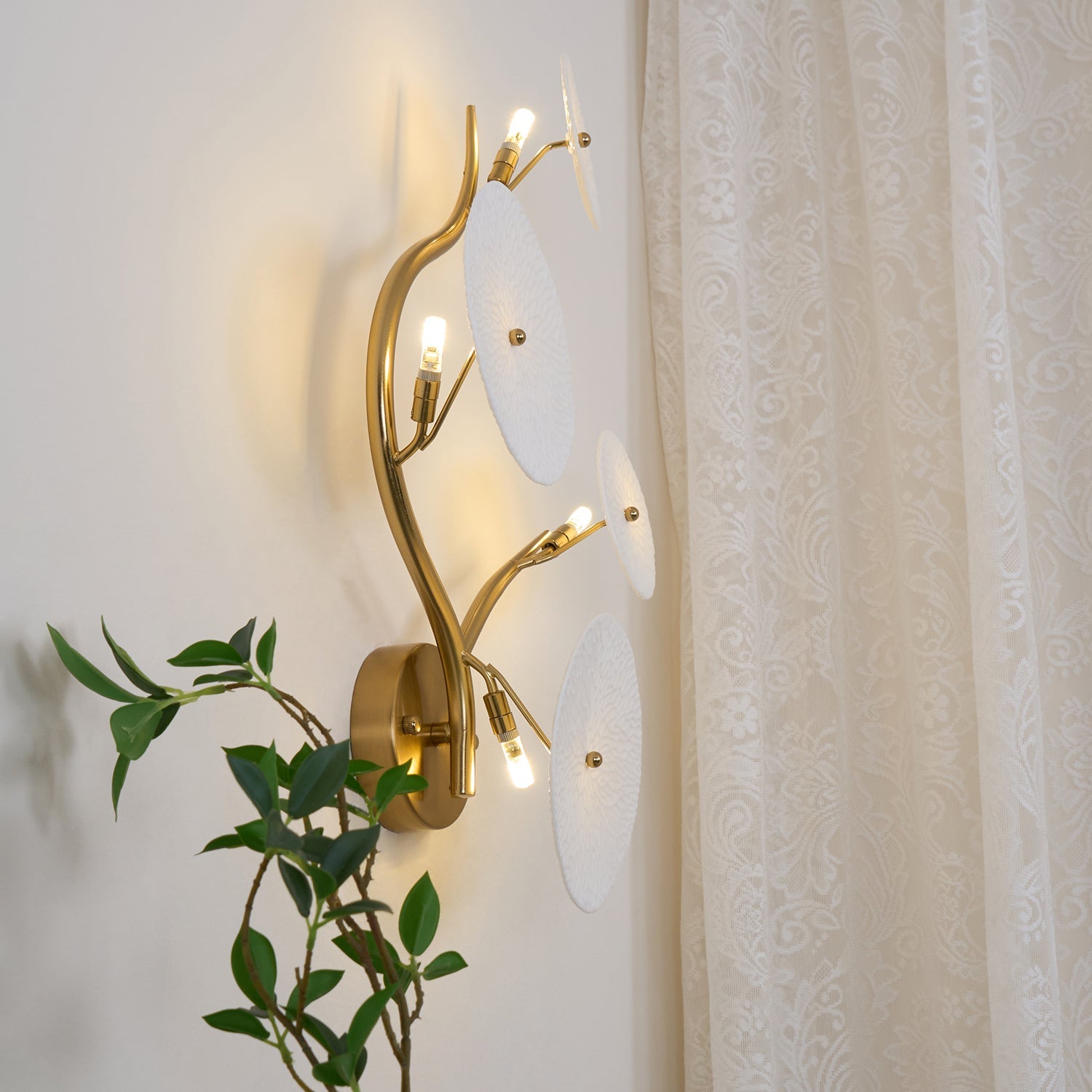 Joray Lotus Wall Light