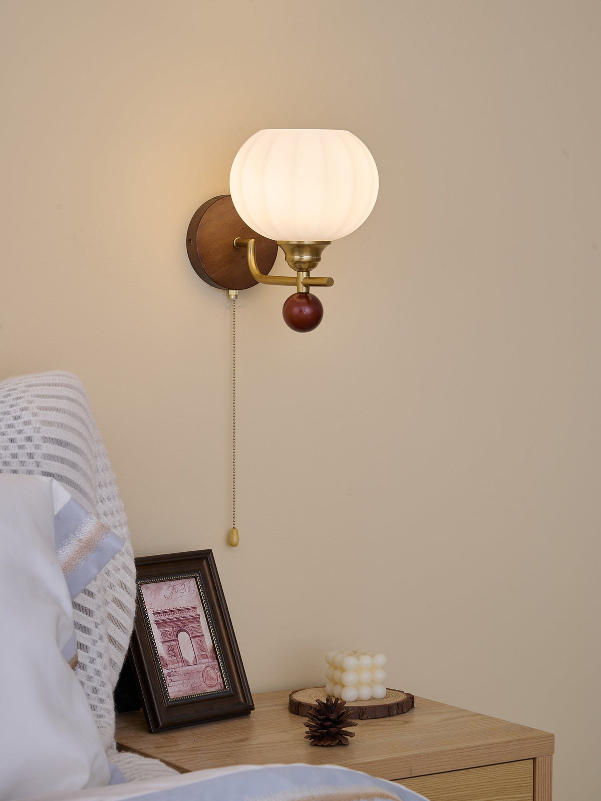 Lumea Crest Wall Lamp – detail 14