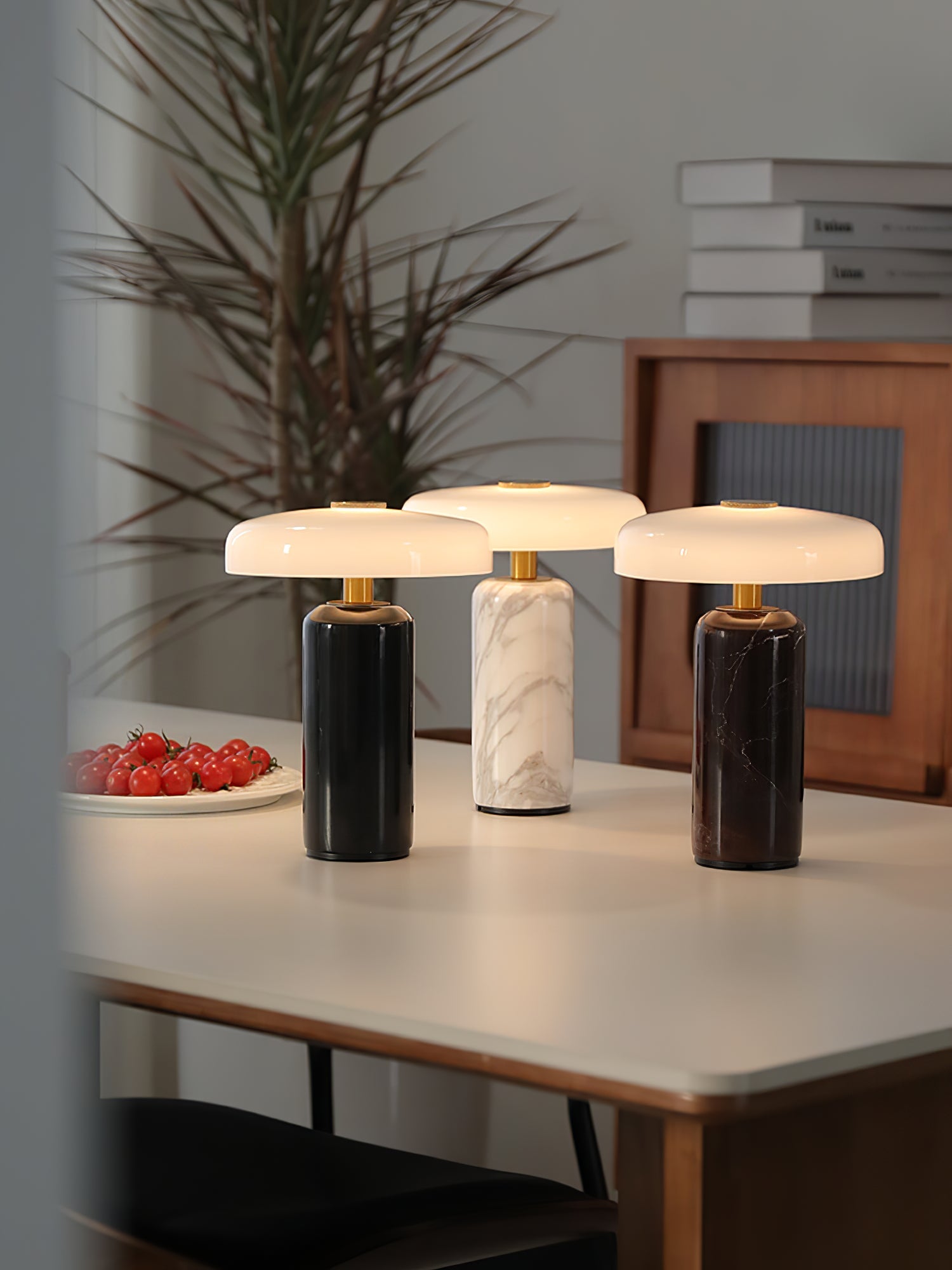 Sagean Marble Table Lamp