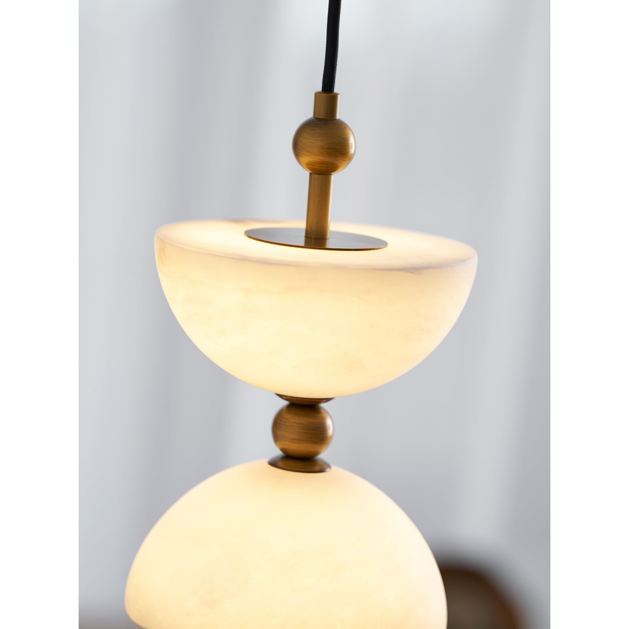 Zelcorna Pendant Light