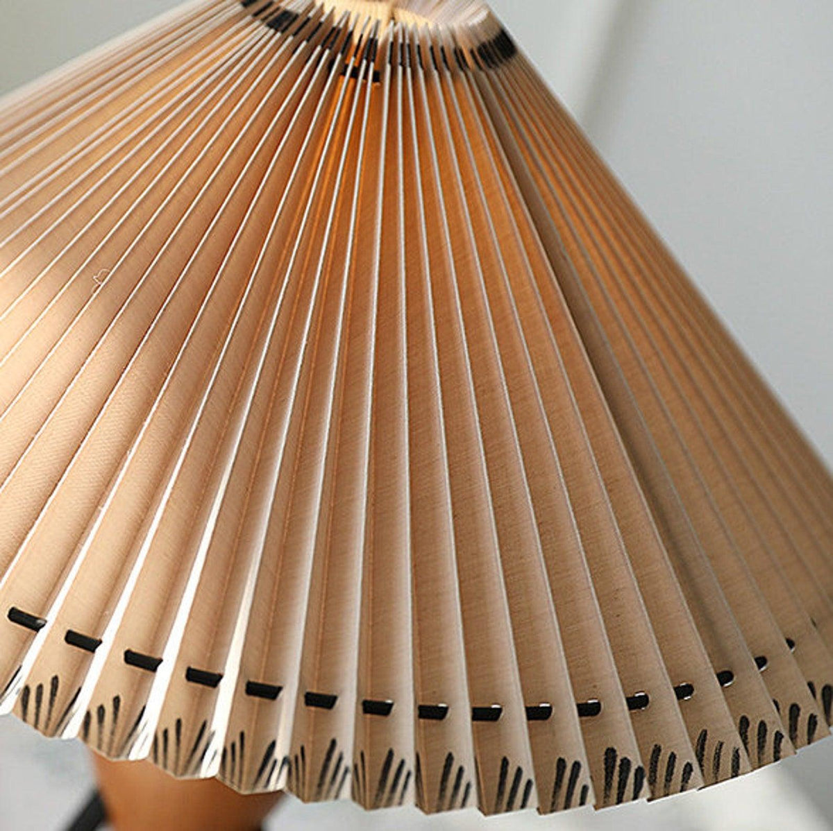 Makie Table Lamp – detail 25