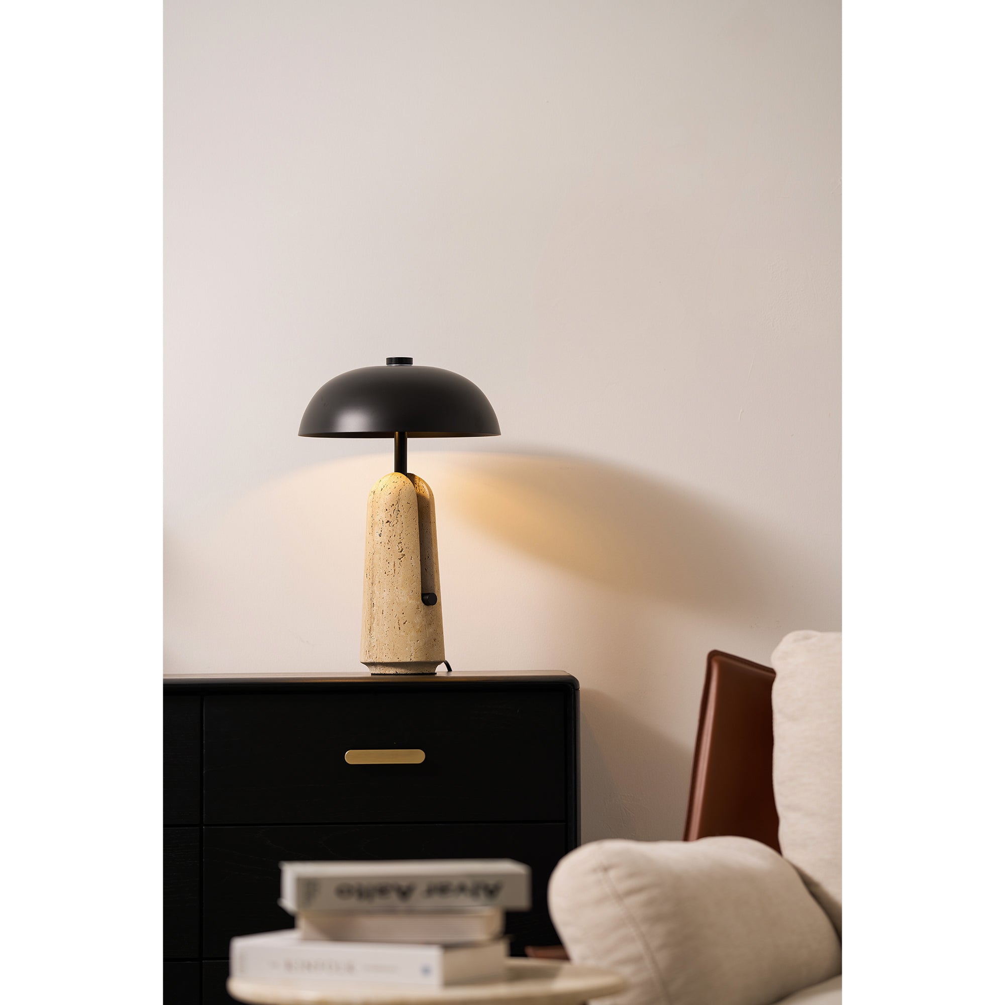 Coveliyn Table Lamp