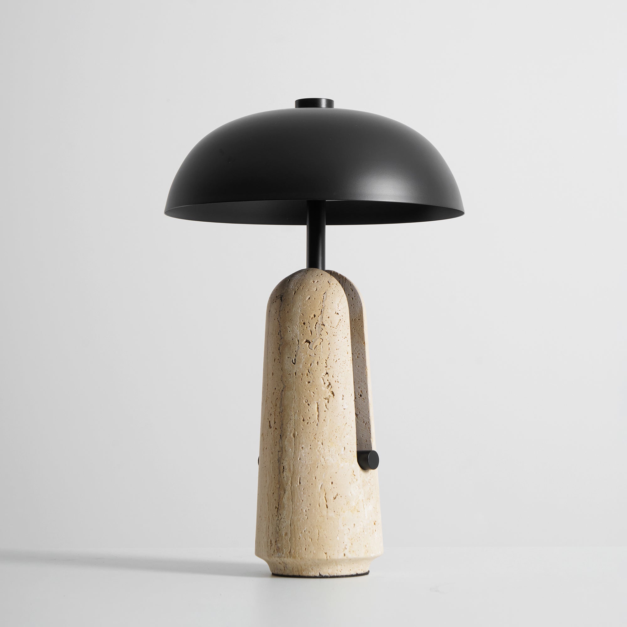 Coveliyn Table Lamp