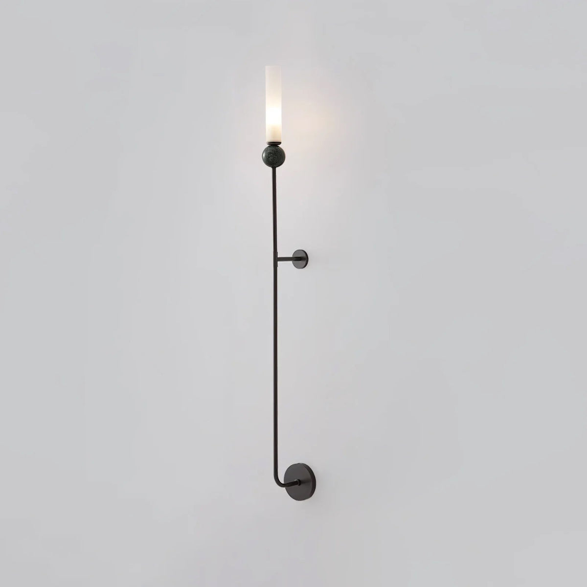 Brikaay Vertical Wall Light