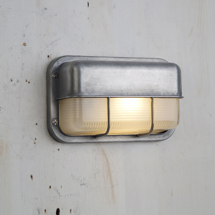 Riova Outdoor Wall Light