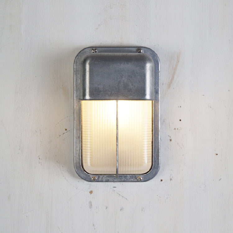 Riova Outdoor Wall Light