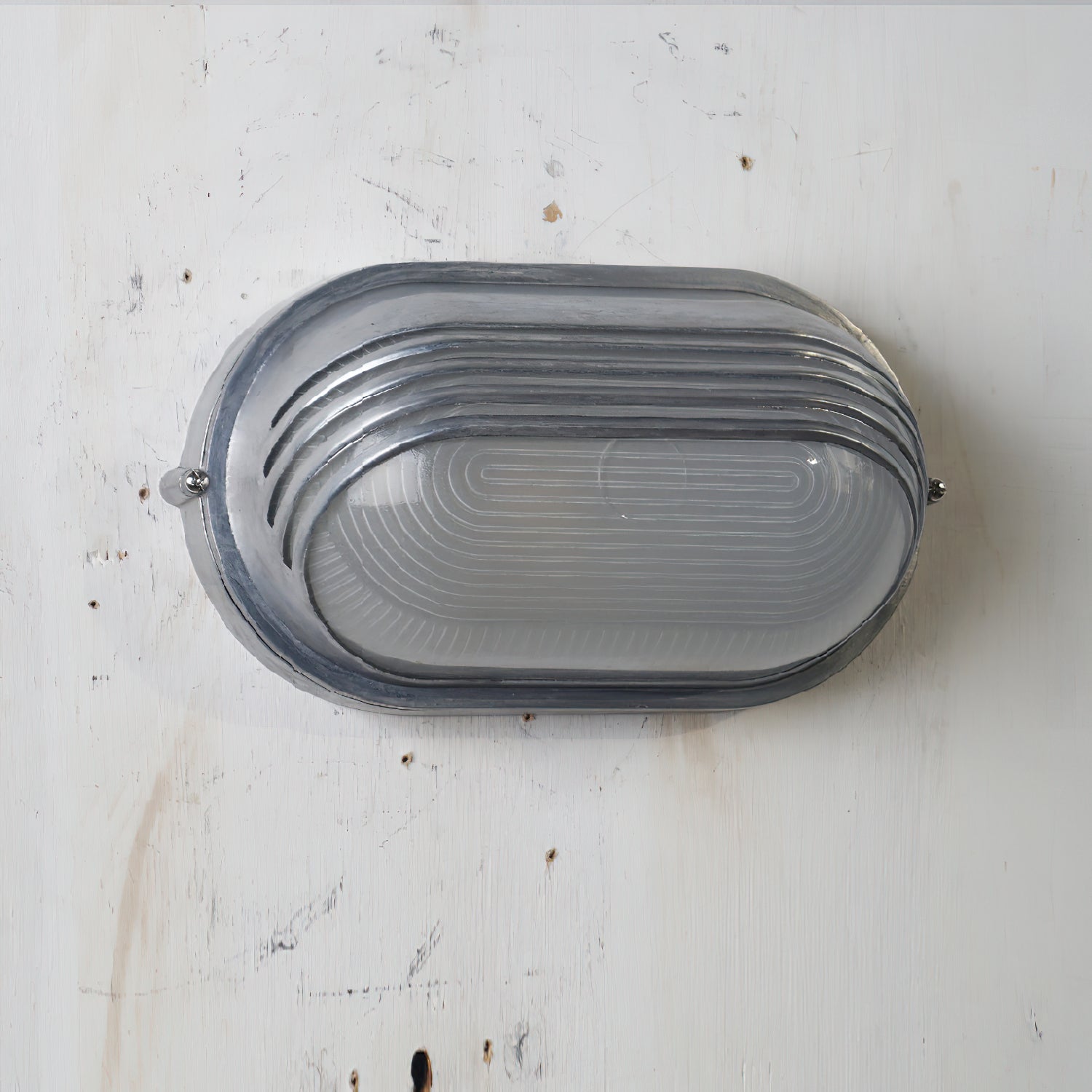 Riova Outdoor Wall Light