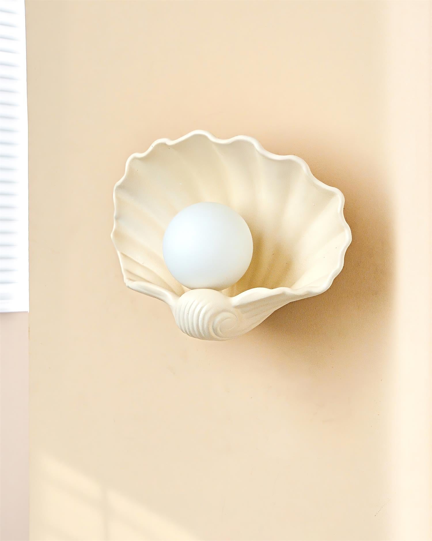 Haleen Wall Light